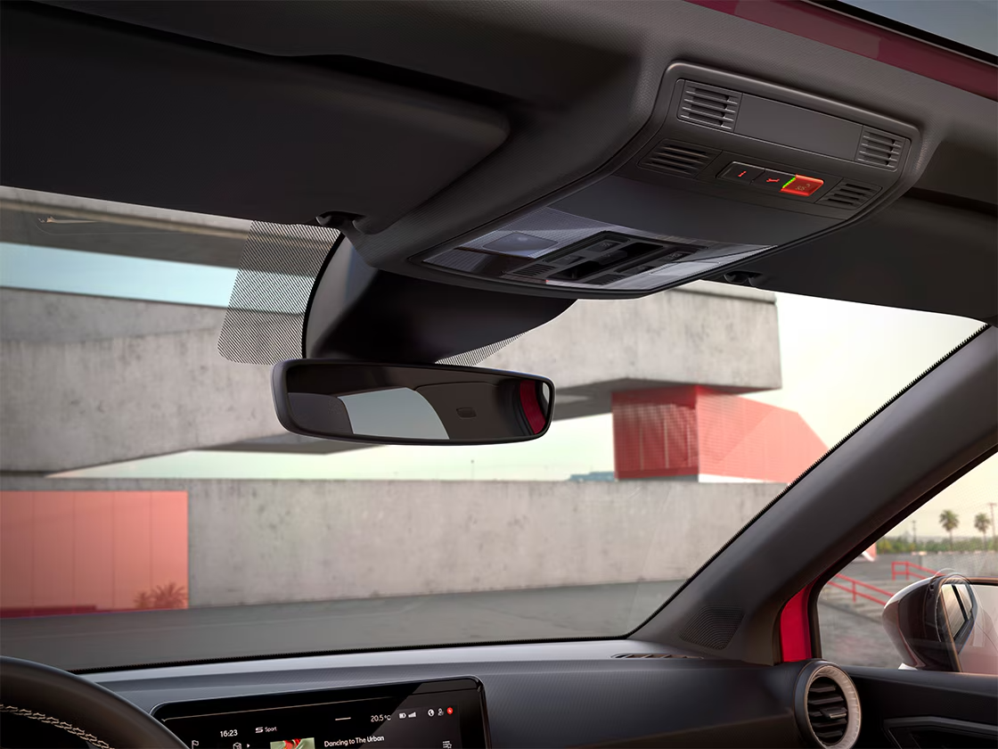 seat-ibiza-pa-fr-breakaway-interior-mirror.png