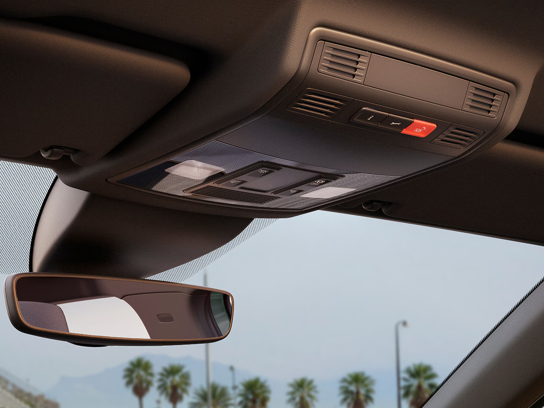 seat-arona-emergency-call.png
